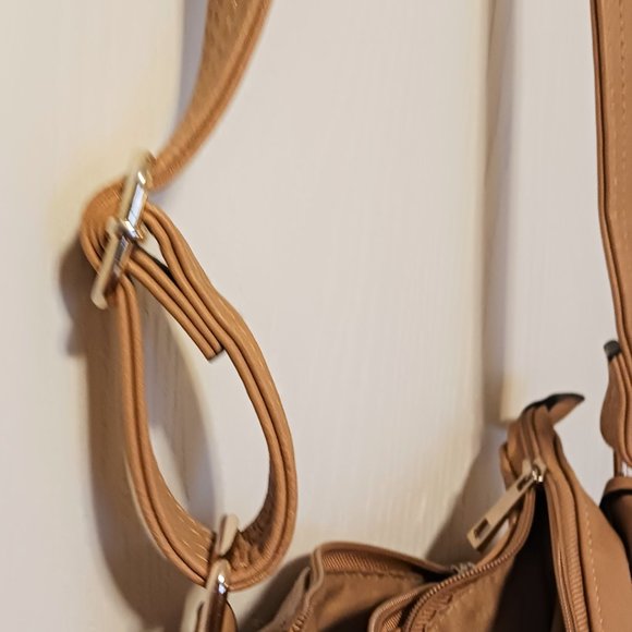 Bulldog Conceal Carry Cross Body Purse - Picture 3 of 12